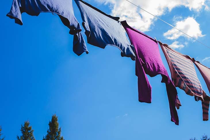 secar ropa de colores