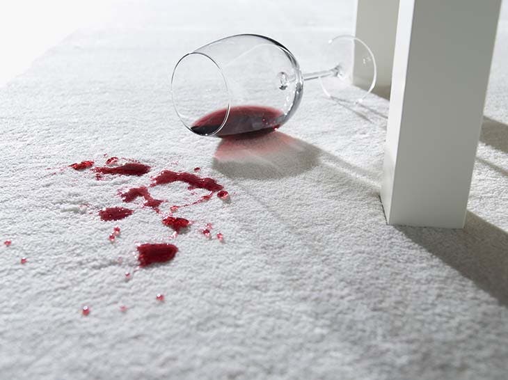 tappeto macchia di vino