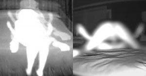 un-homme-installe-une-camera-pour-filmer-les-fantomes-et-surprend-sa-femme-en-train-de-coucher-avec-son-fils