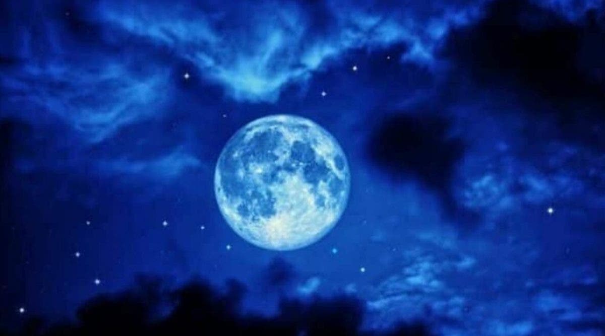 Une Lune bleue illuminera le ciel le 31 Octobre - Un phénomène rare qui - La Nuit. Le Sommeil. La Mort. Les étoiles
