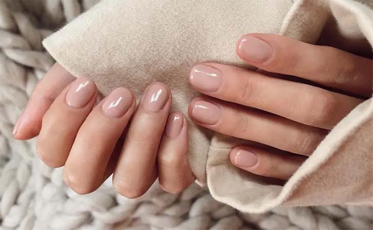 L’indémodable vernis nude 