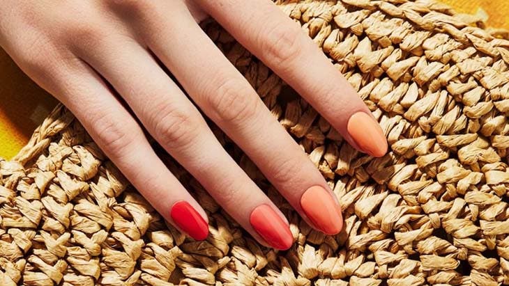 Le vernis pêche 